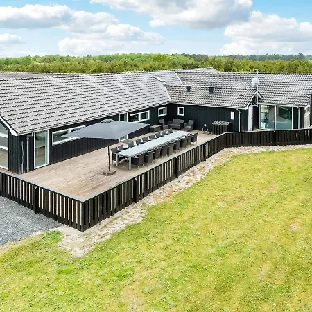 Holiday L Holiday home *