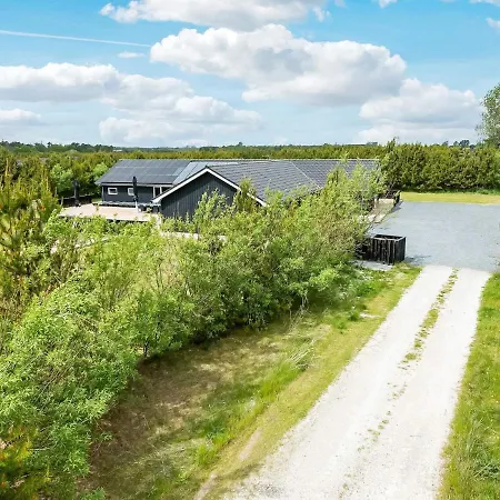 Holiday home Holiday L *